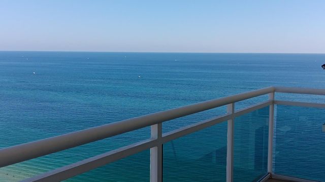 3900 NE Galt Ocean Drive 914, Fort Lauderdale, FL 33308