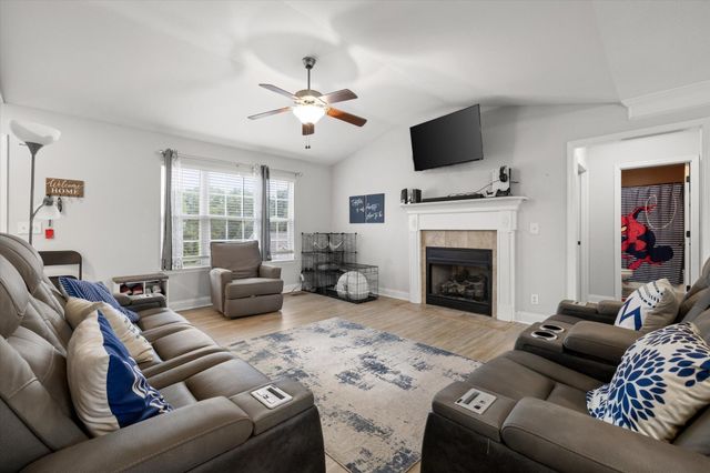 9739 Falcon Crest Drive, Ooltewah, TN 37363