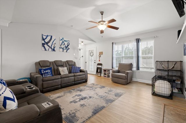 9739 Falcon Crest Drive, Ooltewah, TN 37363