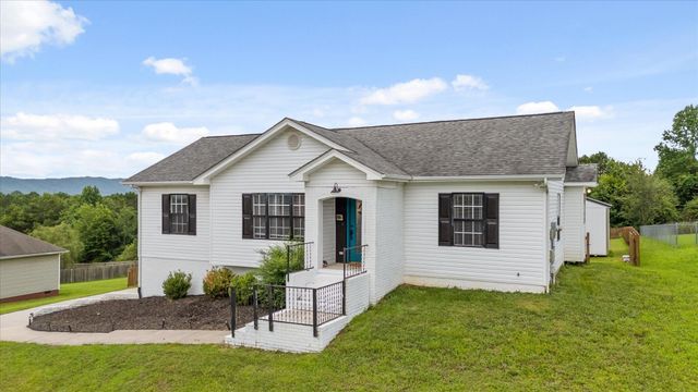 9739 Falcon Crest Drive, Ooltewah, TN 37363