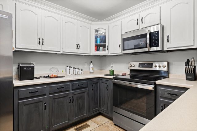 9739 Falcon Crest Drive, Ooltewah, TN 37363
