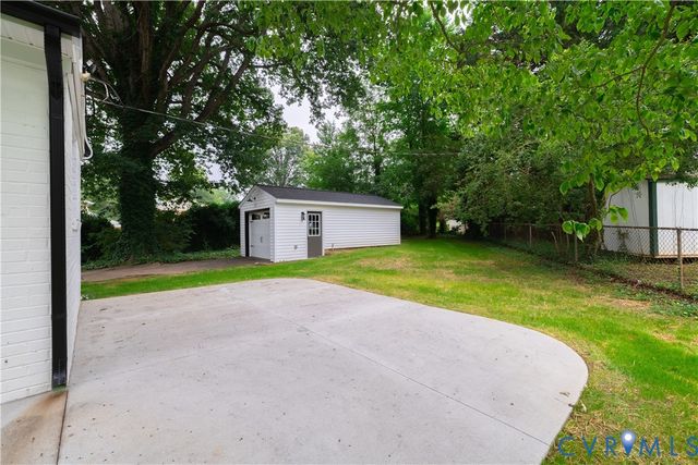 10411 Duryea Dr, Richmond, VA 23235