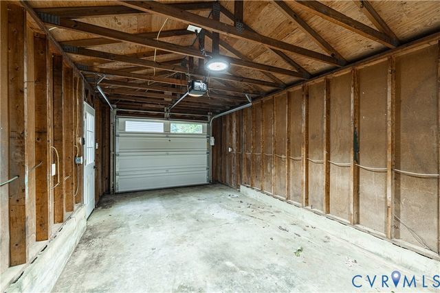 10411 Duryea Dr, Richmond, VA 23235