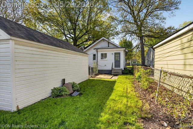 1687 Channing Street, Ferndale, MI 48220