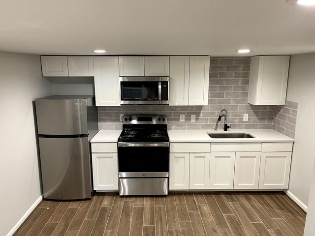 807 71st Street, Houston, TX 77011