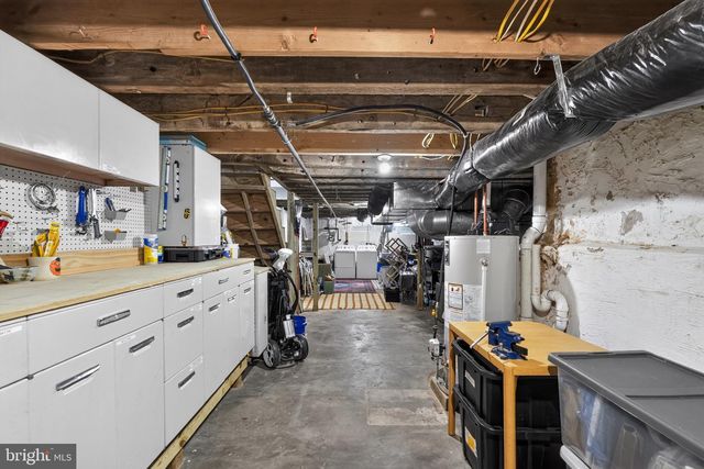 2043 N 3RD ST, Philadelphia, PA 19122