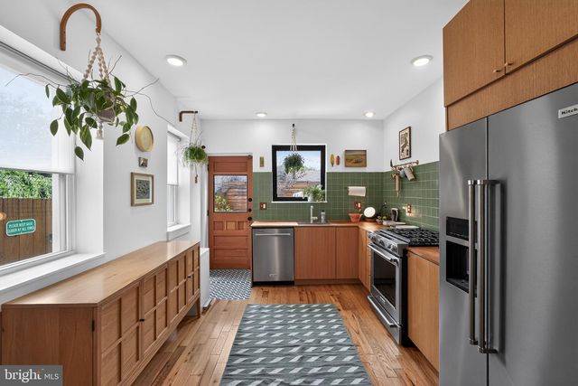 2043 N 3RD ST, Philadelphia, PA 19122