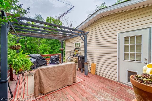 7314 Dawson Road, Greenwood, AR 72936