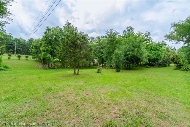 7314 Dawson Road, Greenwood, AR 72936