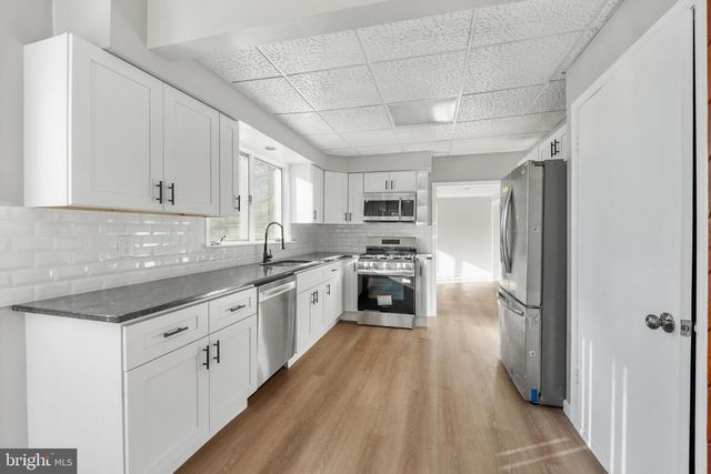 101 RAILROAD BLVD, Cherry Hill, NJ 08003