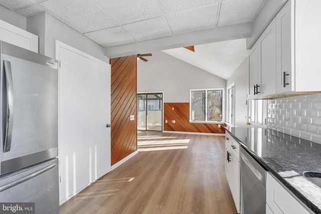 101 RAILROAD BLVD, Cherry Hill, NJ 08003