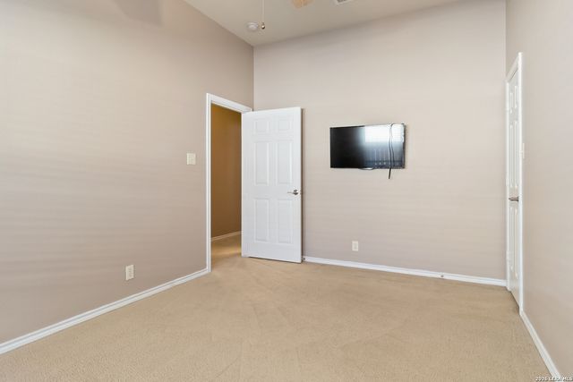 1716 Oak Wind, New Braunfels, TX 78132