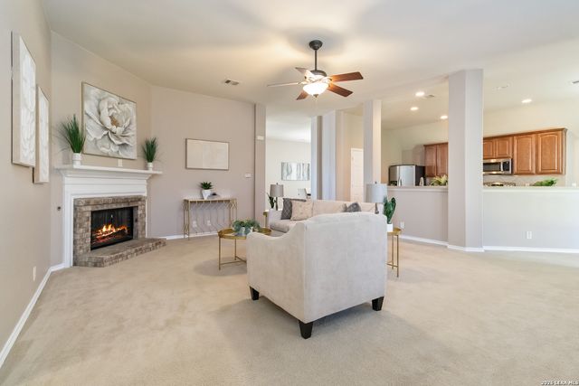 1716 Oak Wind, New Braunfels, TX 78132