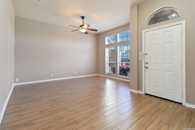 1716 Oak Wind, New Braunfels, TX 78132