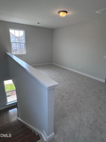804 Carpet Grass Avenue, Knightdale, NC 27545