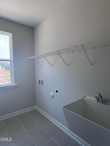 804 Carpet Grass Avenue, Knightdale, NC 27545