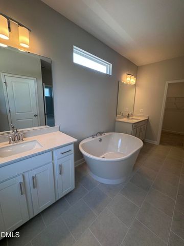 804 Carpet Grass Avenue, Knightdale, NC 27545