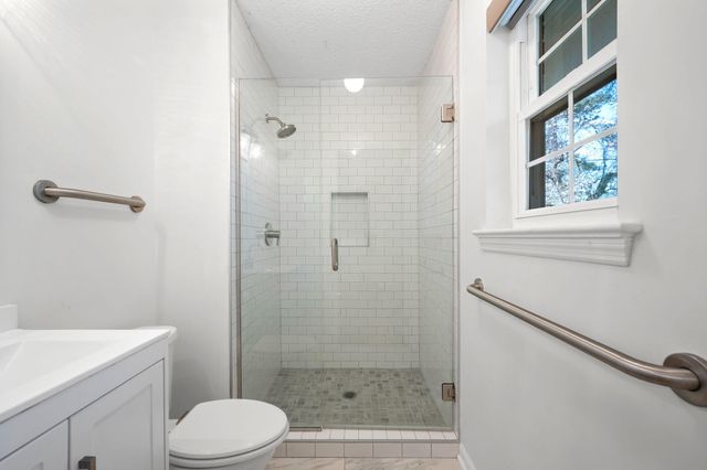 6505 Pine Manor Drive, Chattanooga, TN 37421