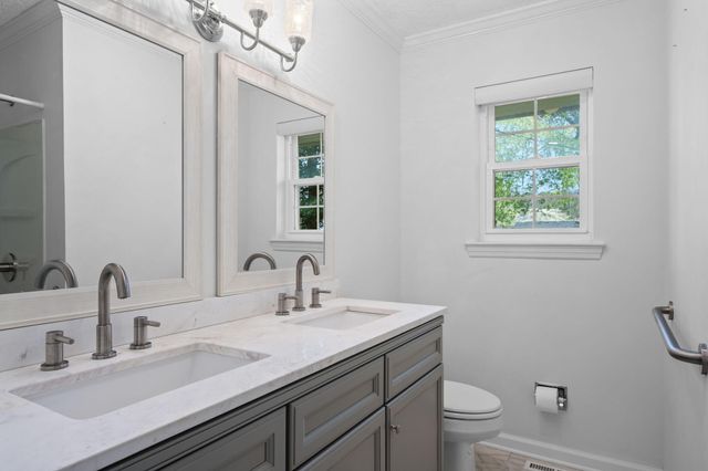 6505 Pine Manor Drive, Chattanooga, TN 37421