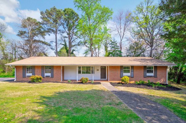 6505 Pine Manor Drive, Chattanooga, TN 37421