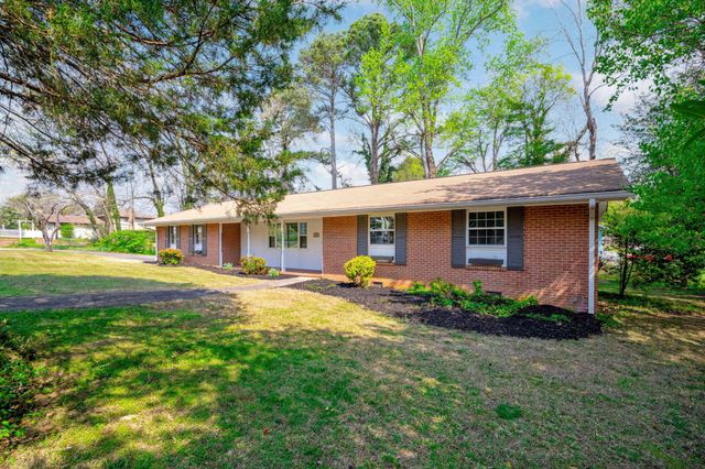 6505 Pine Manor Drive, Chattanooga, TN 37421