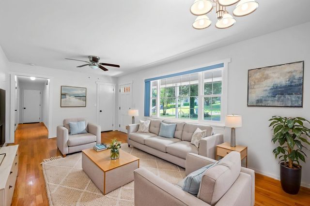 6505 Pine Manor Drive, Chattanooga, TN 37421