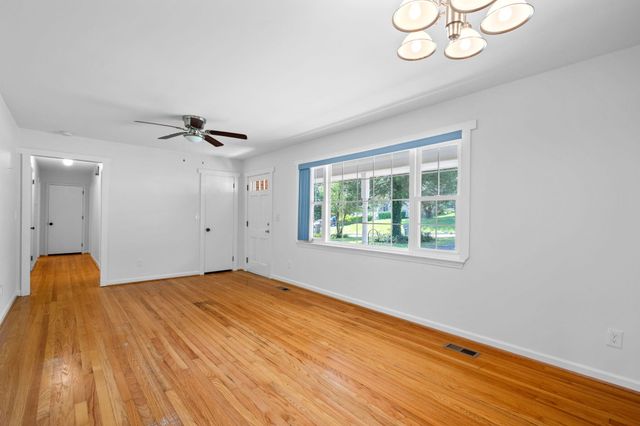 6505 Pine Manor Drive, Chattanooga, TN 37421