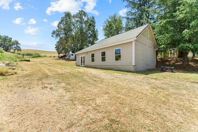 12850 Fiddletown Rd, Fiddletown, CA 96269