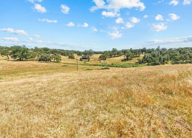 12850 Fiddletown Rd, Fiddletown, CA 96269