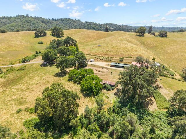 12850 Fiddletown Rd, Fiddletown, CA 96269