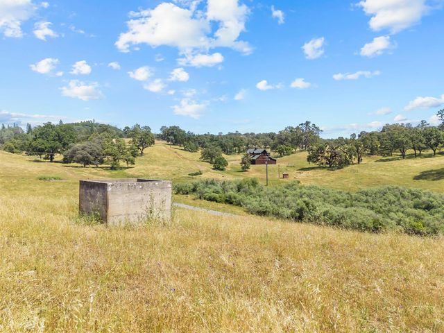 12850 Fiddletown Rd, Fiddletown, CA 96269