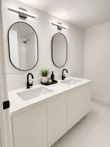 450 S Park Rd 5-307, Hollywood, FL 33021