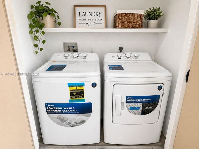 450 S Park Rd 5-307, Hollywood, FL 33021