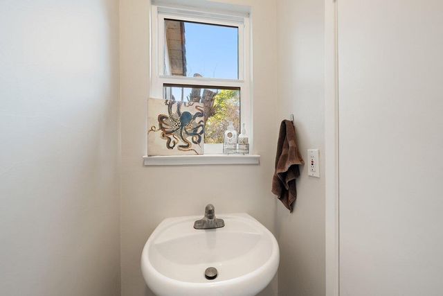 1822 Crockett Rd, Auburn, CA 95603