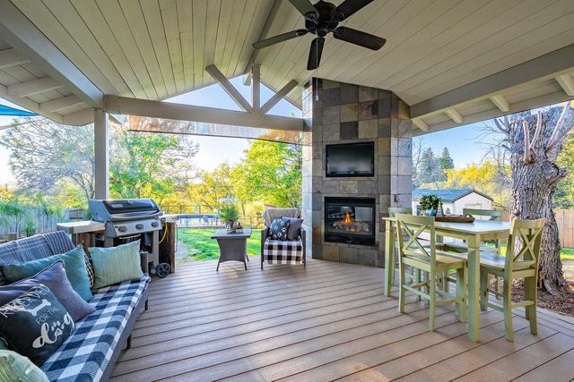 1822 Crockett Rd, Auburn, CA 95603