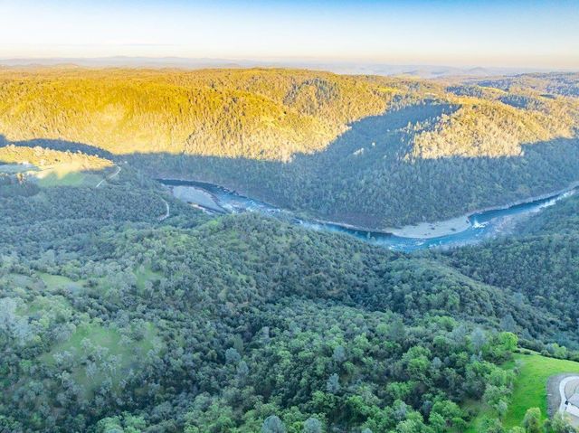 1822 Crockett Rd, Auburn, CA 95603