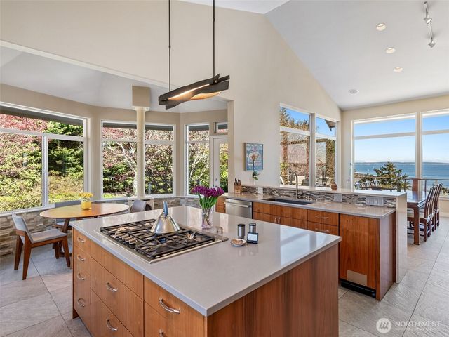 789 W Sims Way, Port Townsend, WA 98368