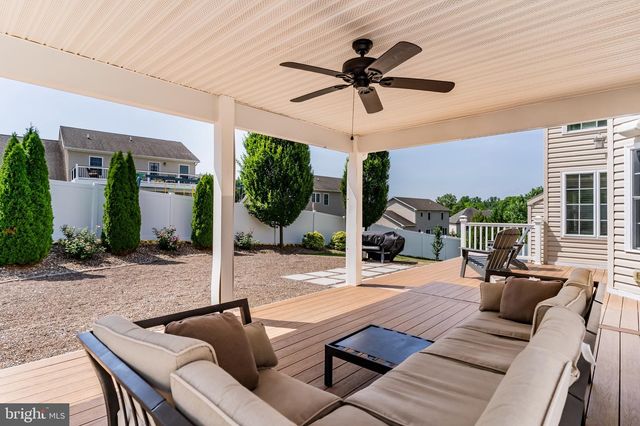 16 MOUNTAIN CREST WAY, Dillsburg, PA 17019