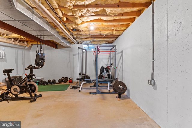 16 MOUNTAIN CREST WAY, Dillsburg, PA 17019
