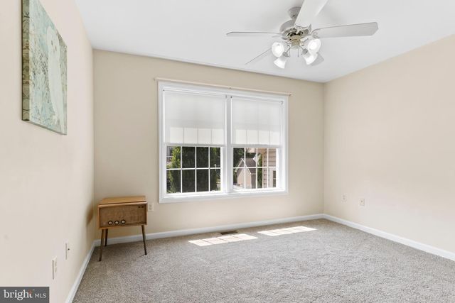16 MOUNTAIN CREST WAY, Dillsburg, PA 17019