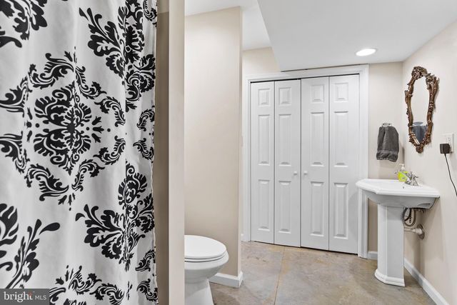 16 MOUNTAIN CREST WAY, Dillsburg, PA 17019