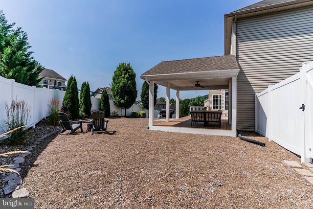 16 MOUNTAIN CREST WAY, Dillsburg, PA 17019
