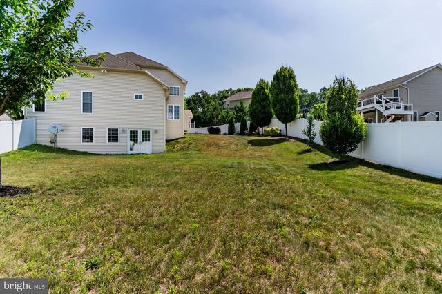 16 MOUNTAIN CREST WAY, Dillsburg, PA 17019