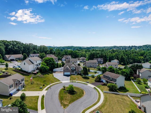 16 MOUNTAIN CREST WAY, Dillsburg, PA 17019