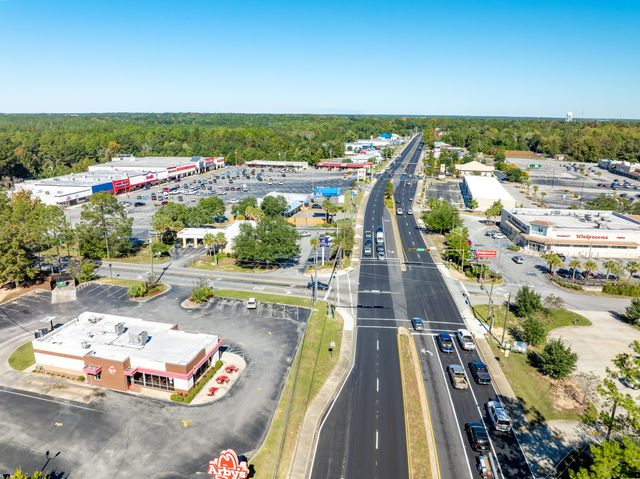 811 US-331, Defuniak Springs, FL 32435