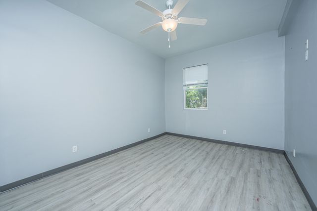 2001 Hugo Avenue A & B, North Charleston, SC 29405