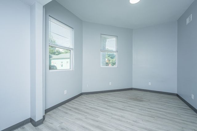 2001 Hugo Avenue A & B, North Charleston, SC 29405