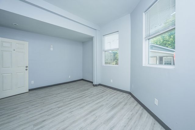 2001 Hugo Avenue A & B, North Charleston, SC 29405