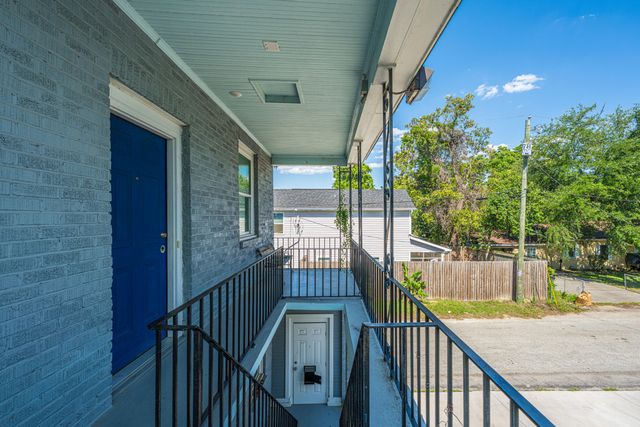 2001 Hugo Avenue A & B, North Charleston, SC 29405