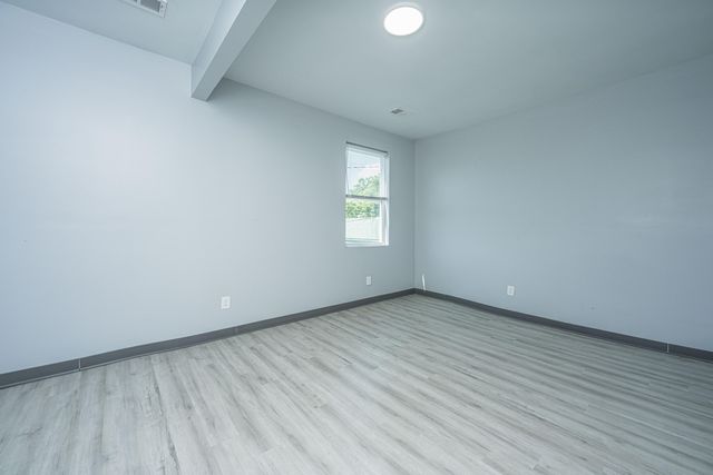 2001 Hugo Avenue A & B, North Charleston, SC 29405